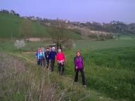 CAMMINATE IN TECNICA NORDIC WALKING