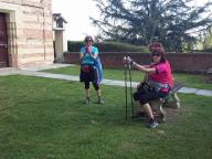 CAMMINATE IN TECNICA NORDIC WALKING