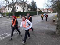 CAMMINATE IN TECNICA NORDIC WALKING