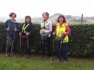 CAMMINATE IN TECNICA NORDIC WALKING