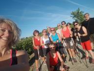 CAMMINATE IN TECNICA NORDIC WALKING