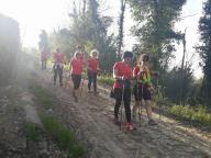 CAMMINATE IN TECNICA NORDIC WALKING