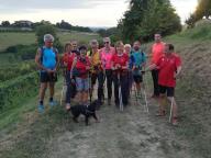 CAMMINATE IN TECNICA NORDIC WALKING