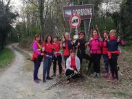 CAMMINATE IN TECNICA NORDIC WALKING