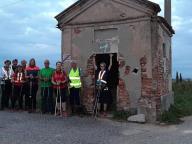 CAMMINATE IN TECNICA NORDIC WALKING