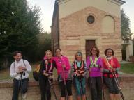 CAMMINATE IN TECNICA NORDIC WALKING