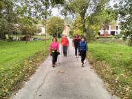 ALLENAMENTO DI NORDIC WALKING